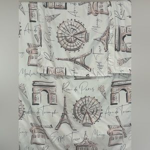 ✨Host Pick✨Sara Berrenson Full/Queen Paris Comforter w/ 2 Pillow Shams